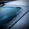 dzialanie-odmrazacza-do-szyb-d-icer Розморожувач скла Shiny Garage D-Icer (0,5л)